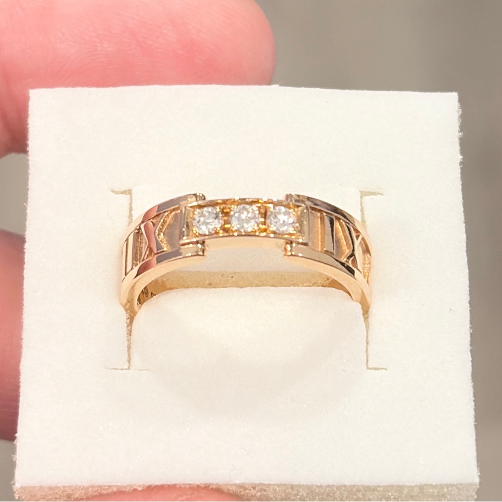 18K Tiffany Atlas Diamond Ring, 750 Rose Gold, Roman Numerals, Size 6 - Picture 5 of 15